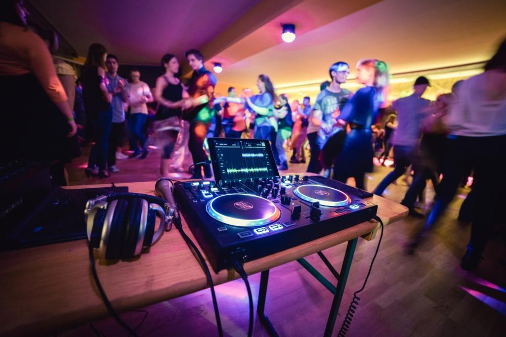 dj yeti anniversaire (1) (Grand)